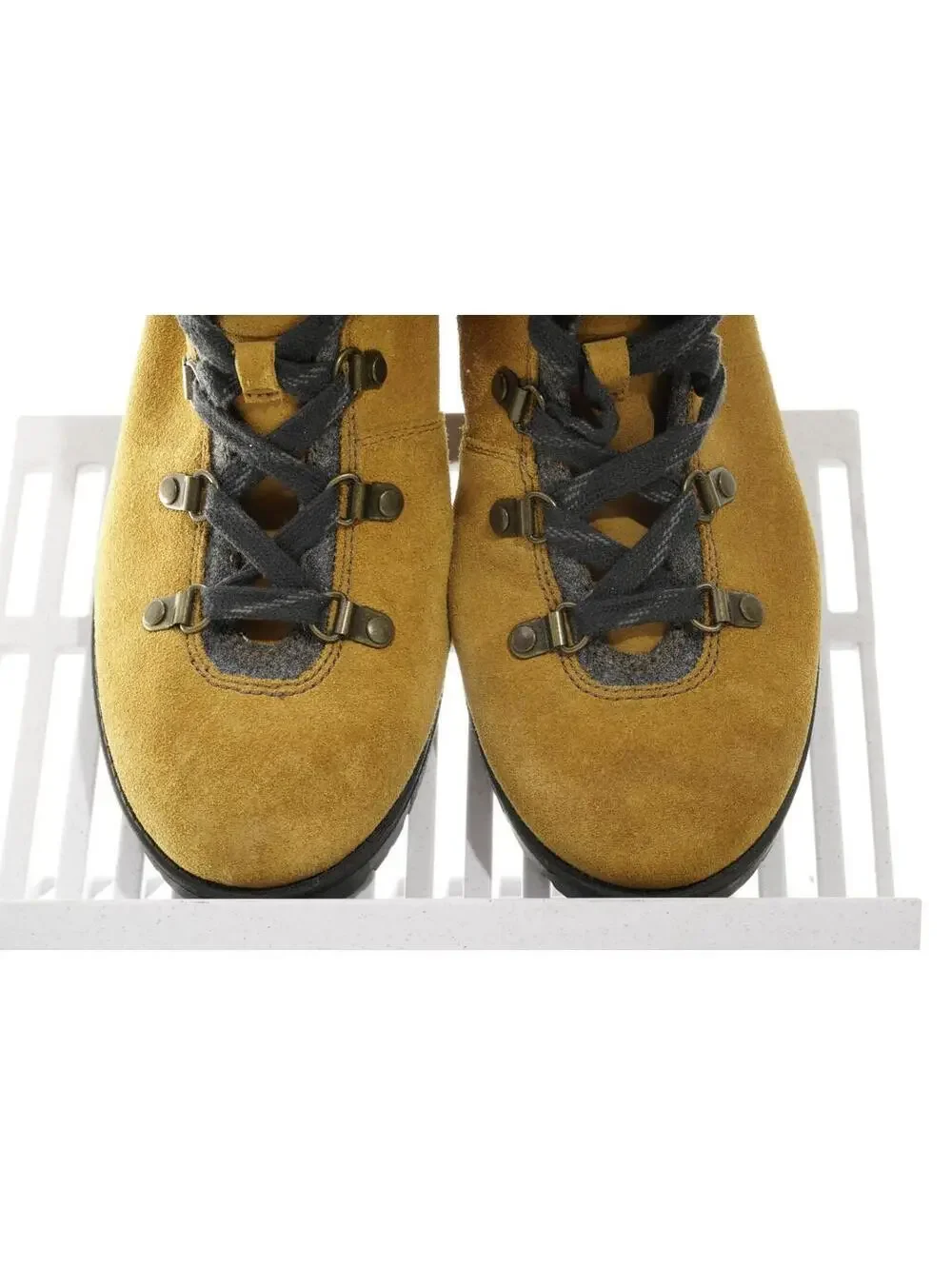 Clarks Faralyn Alpha Suede Boots Women's Sz 9.5W Shoes